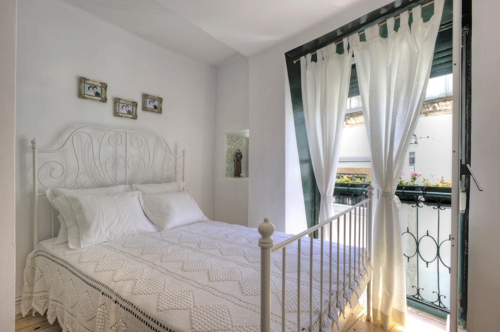 Stay Local In Alfama! Alice Central Home, Near River Lisboa Екстериор снимка