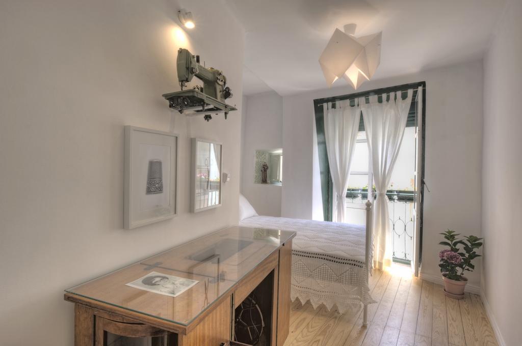 Stay Local In Alfama! Alice Central Home, Near River Lisboa Екстериор снимка
