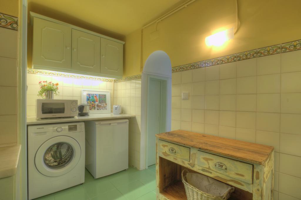 Stay Local In Alfama! Alice Central Home, Near River Lisboa Екстериор снимка